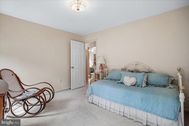 7606 RUSTLE RIDGE CT, Fairfax Station, VA 22039