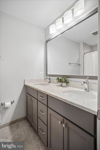 7606 RUSTLE RIDGE CT, Fairfax Station, VA 22039