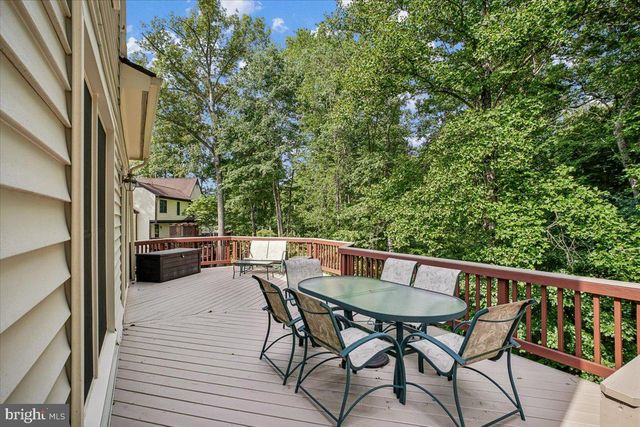 7606 RUSTLE RIDGE CT, Fairfax Station, VA 22039
