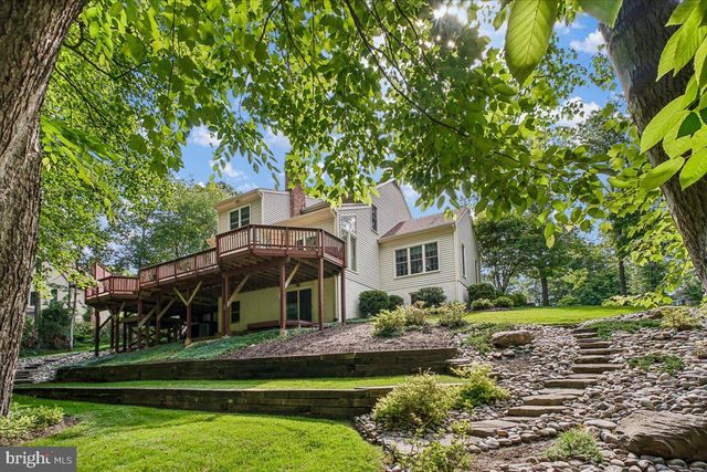 7606 RUSTLE RIDGE CT, Fairfax Station, VA 22039