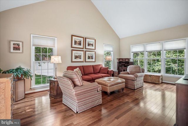 7606 RUSTLE RIDGE CT, Fairfax Station, VA 22039