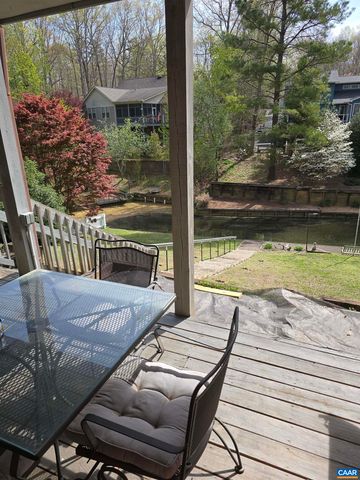 798 JEFFERSON DR, Palmyra, VA 22963