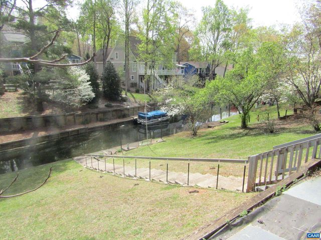 798 JEFFERSON DR, Palmyra, VA 22963