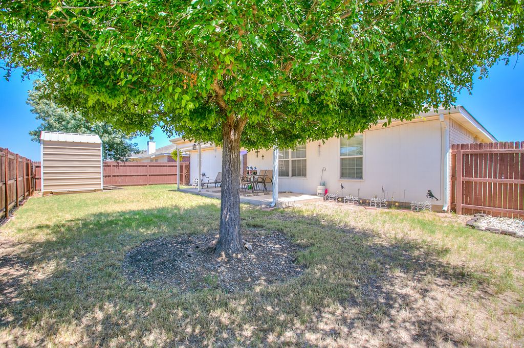 Image 24 of property listing at 1207 Wallace Lane, San Angelo, TX 76905