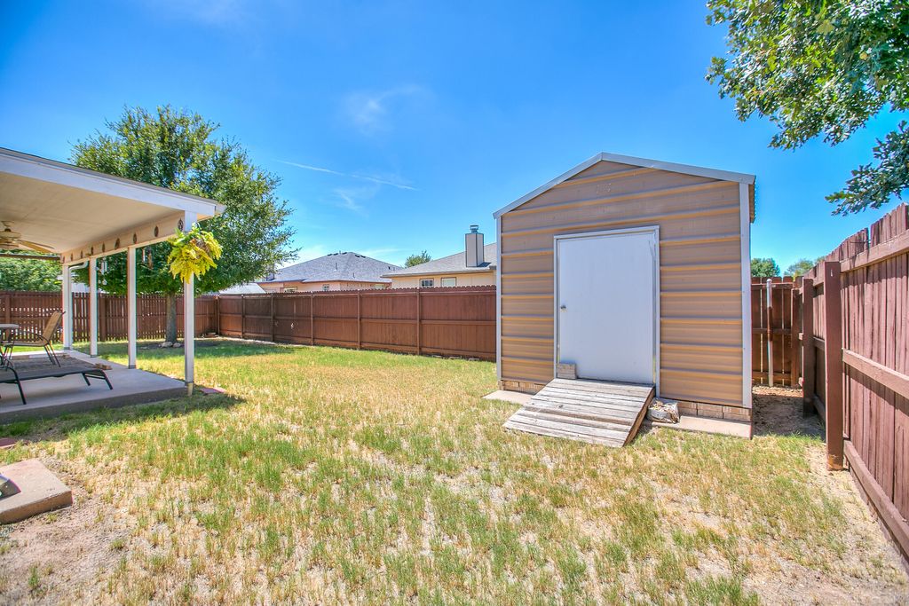 Image 25 of property listing at 1207 Wallace Lane, San Angelo, TX 76905