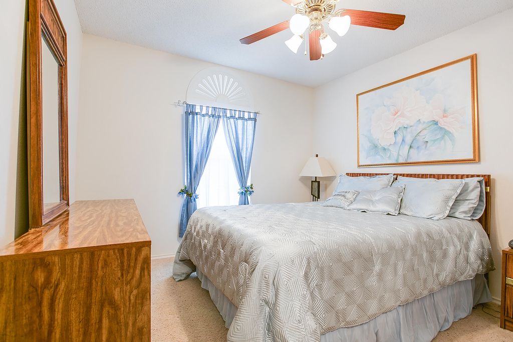 Image 5 of property listing at 1207 Wallace Lane, San Angelo, TX 76905