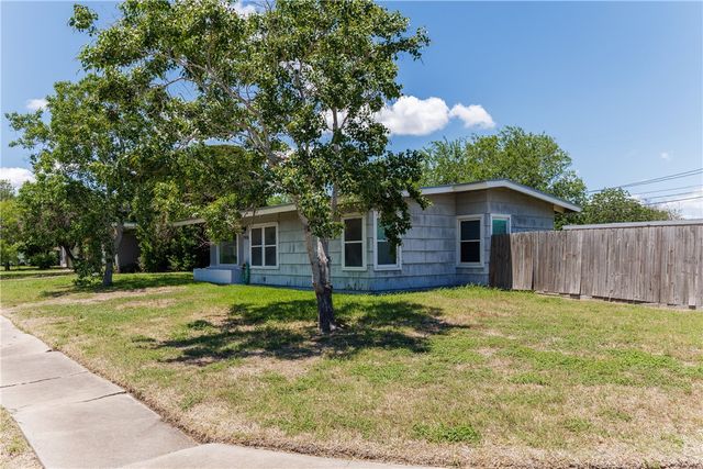 5938 Lucille Dr, Corpus Christi, TX 78412