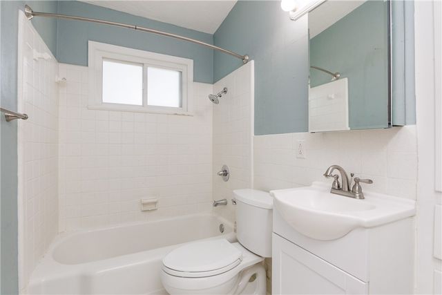 5938 Lucille Dr, Corpus Christi, TX 78412