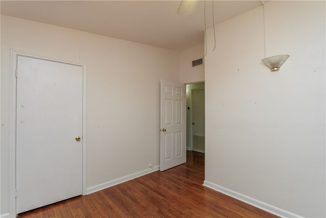 5938 Lucille Dr, Corpus Christi, TX 78412