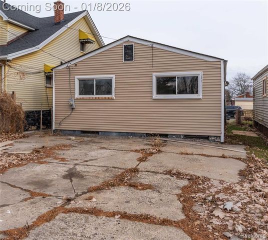 17809 Mcdougall Street, Detroit, MI 48212