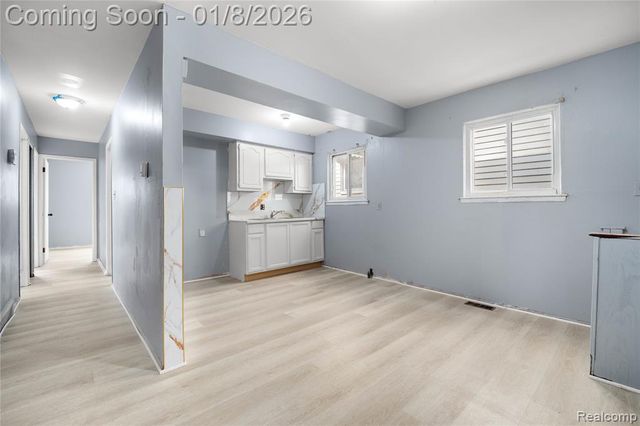 17809 Mcdougall Street, Detroit, MI 48212