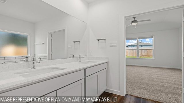 15214 Evening Light Drive, Magnolia, TX 77354