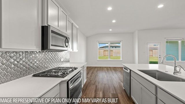 15214 Evening Light Drive, Magnolia, TX 77354