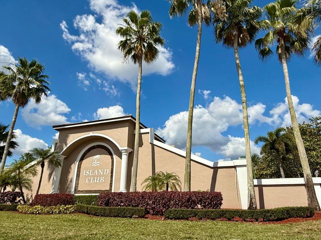 8611 Gold Cay, West Palm Beach, FL 33411