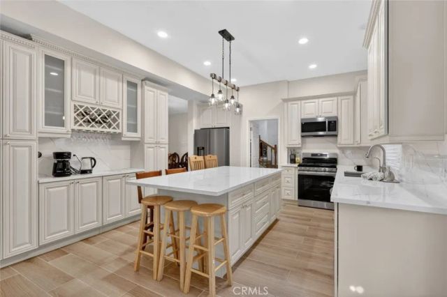 1401 Zion Way, Pine Mountain Club, CA 93222