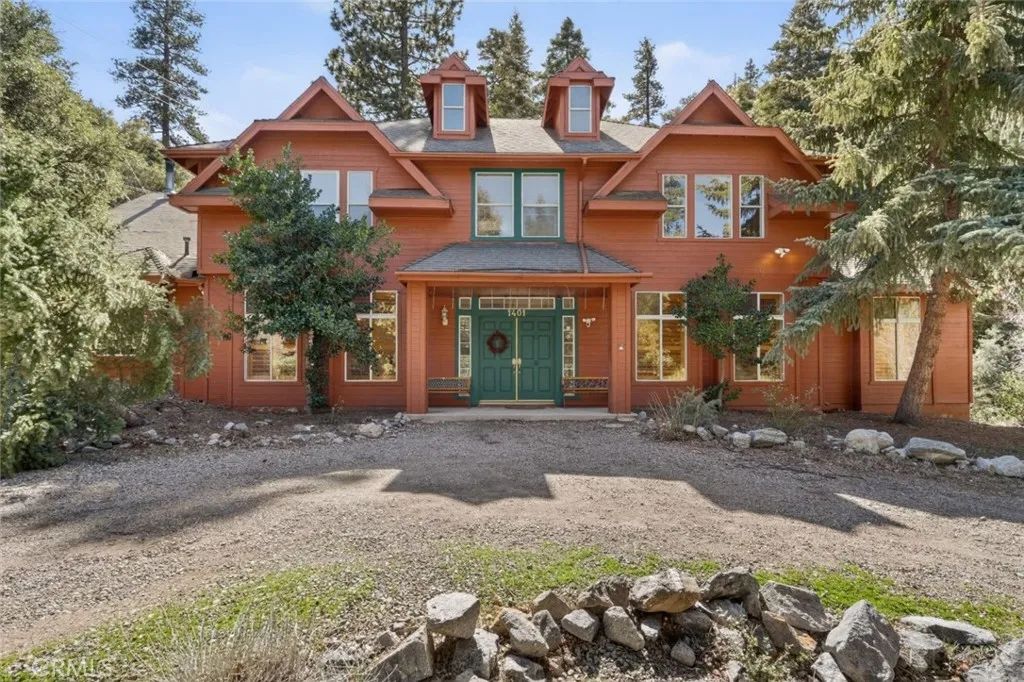 1401 Zion Way, Pine Mountain Club, CA 93222