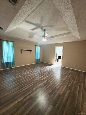 1614 Grovewood Road, Mission, TX 78573