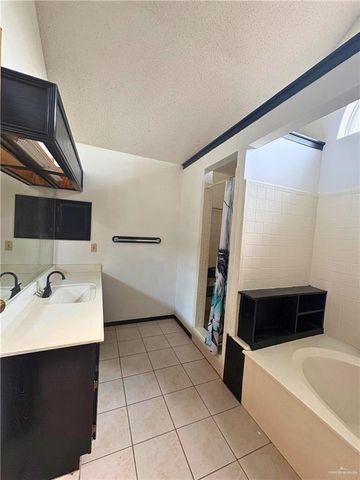 1614 Grovewood Road, Mission, TX 78573