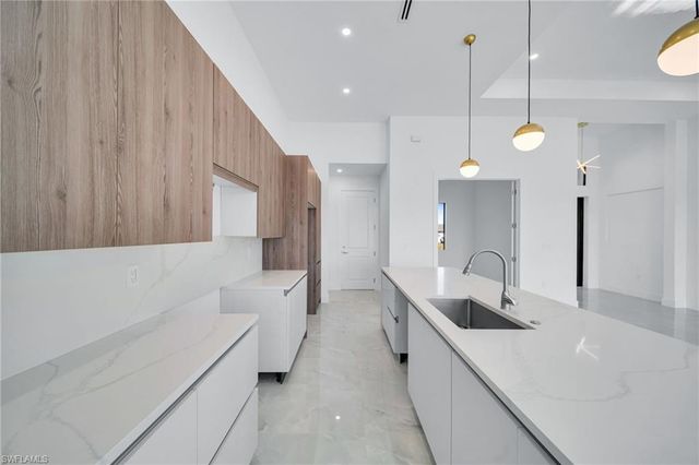 2234 NW 6th TER, Cape Coral, FL 33993