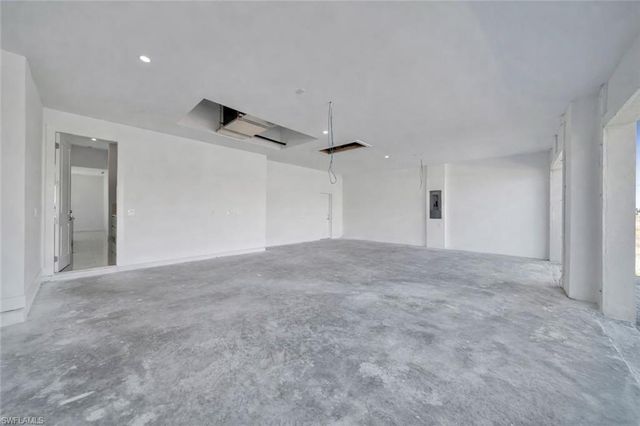 2234 NW 6th TER, Cape Coral, FL 33993