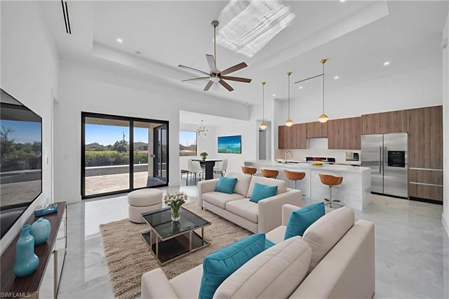 2234 NW 6th TER, Cape Coral, FL 33993