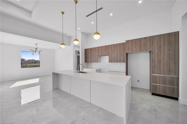 2234 NW 6th TER, Cape Coral, FL 33993