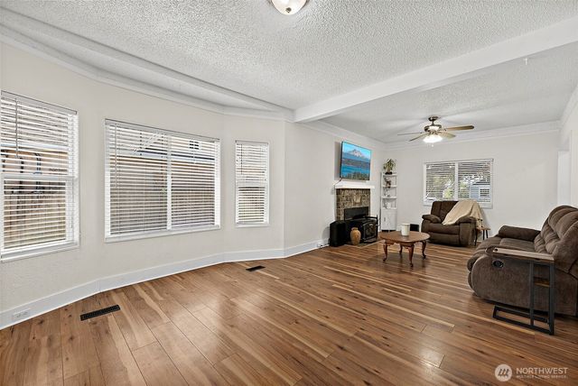 5419 S Oakes Street, Tacoma, WA 98409