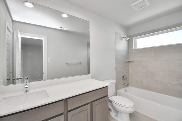 14607 Diamond Dove Lane, Houston, TX 77049
