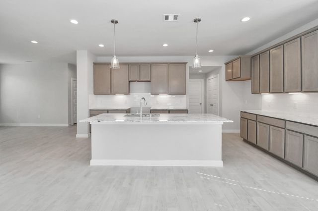 14607 Diamond Dove Lane, Houston, TX 77049
