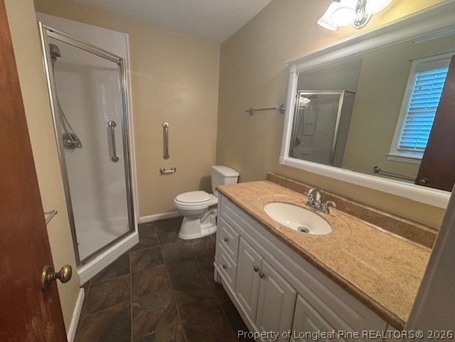 6470 Freeport Road, Fayetteville, NC 28303