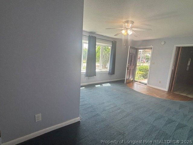 6470 Freeport Road, Fayetteville, NC 28303