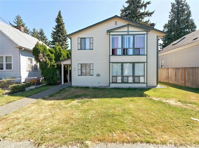 328 Burnett Avenue N, Renton, WA 98057