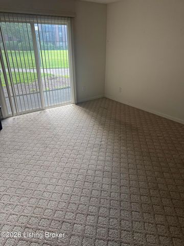 3504 Lodge Ln APT 129, Louisville, KY 40218