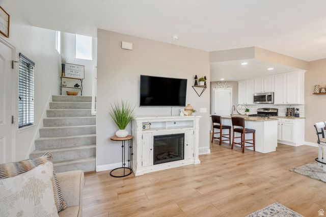 13047 S PADSTOW LN, Herriman, UT 84096