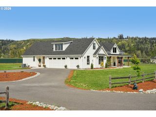 270 TULIP Ln, Woodland, WA 98674