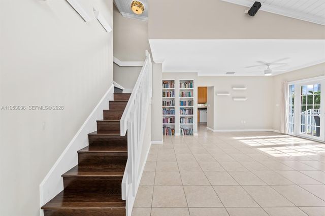 715 Tyler St, Hollywood, FL 33019