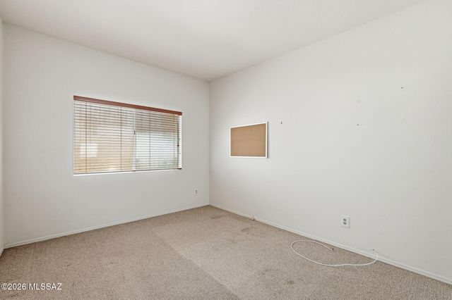 967 W Lyman Lane, Tucson, AZ 85704