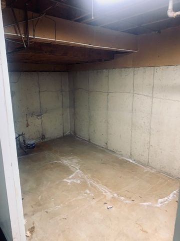 22904 Valley Drive, Richton Park, IL 60471