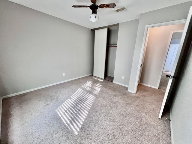 7762 Pine Center Drive, Houston, TX 77095