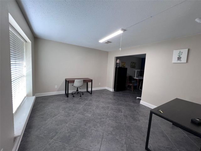 7762 Pine Center Drive, Houston, TX 77095