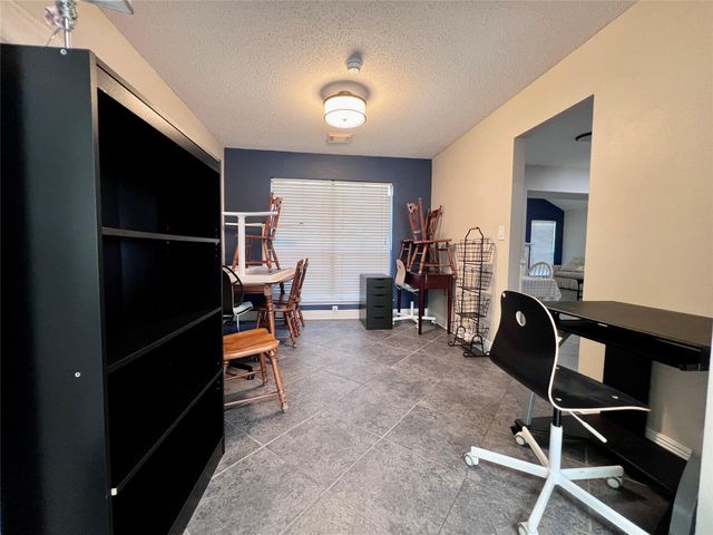 7762 Pine Center Drive, Houston, TX 77095