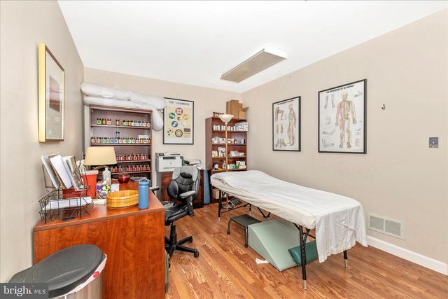 366 MILL ST, Hagerstown, MD 21740