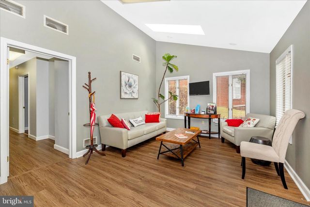 366 MILL ST, Hagerstown, MD 21740