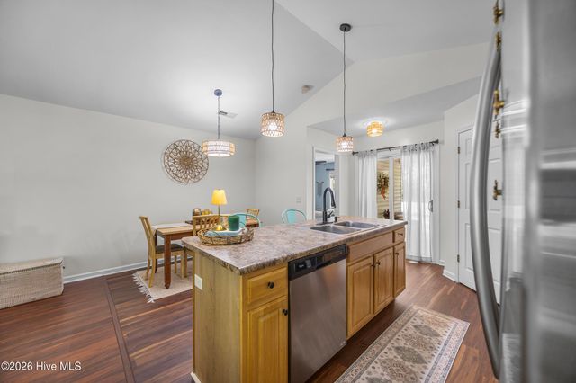 2731 Country Club Drive, Hampstead, NC 28443