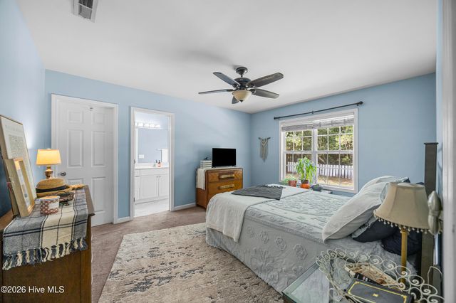 2731 Country Club Drive, Hampstead, NC 28443