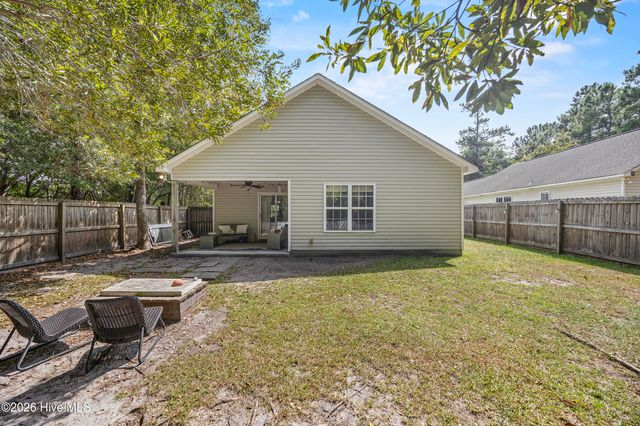 2731 Country Club Drive, Hampstead, NC 28443