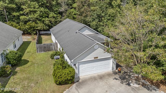 2731 Country Club Drive, Hampstead, NC 28443
