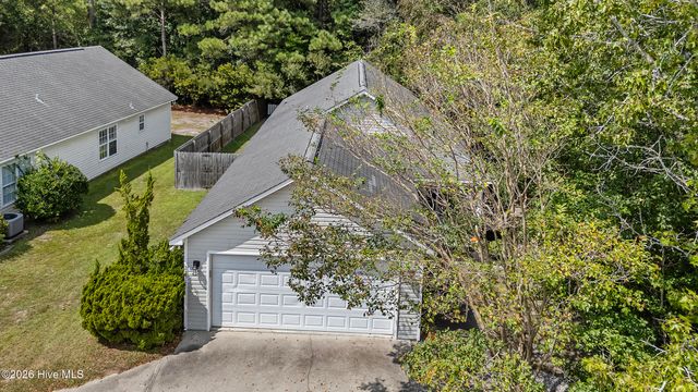 2731 Country Club Drive, Hampstead, NC 28443