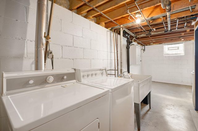 655 57th Avenue NE, Fridley, MN 55432