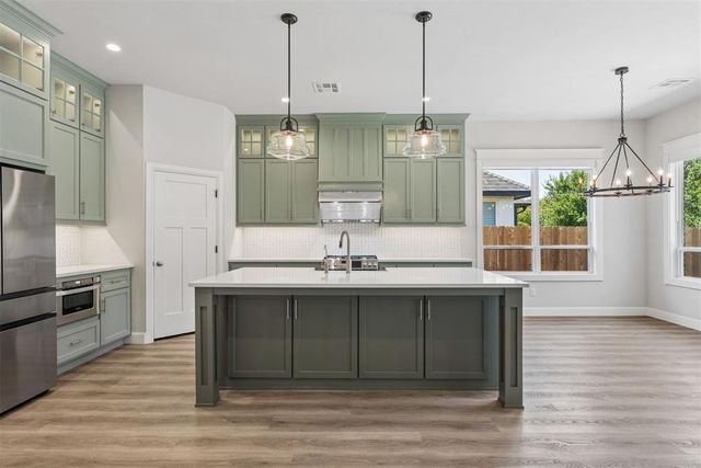 4321 NE 125th Court, Edmond, OK 73013